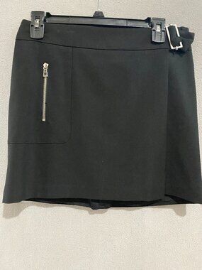 Laundry by Shelli Segal Black Skirt Size 2 NWT Mini Skirt Buckle Zip